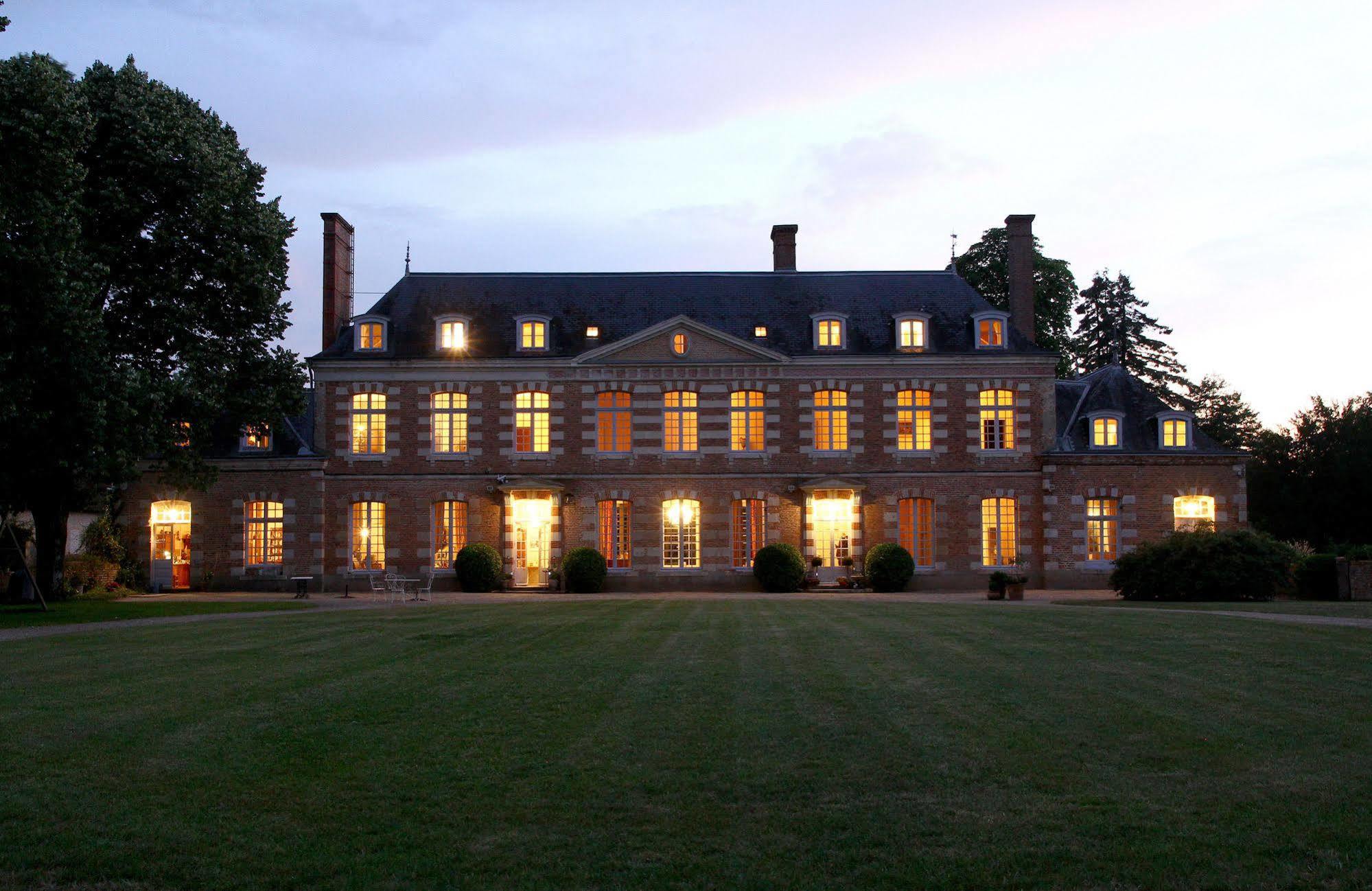 Château de la Giraudière Villeny Esterno foto